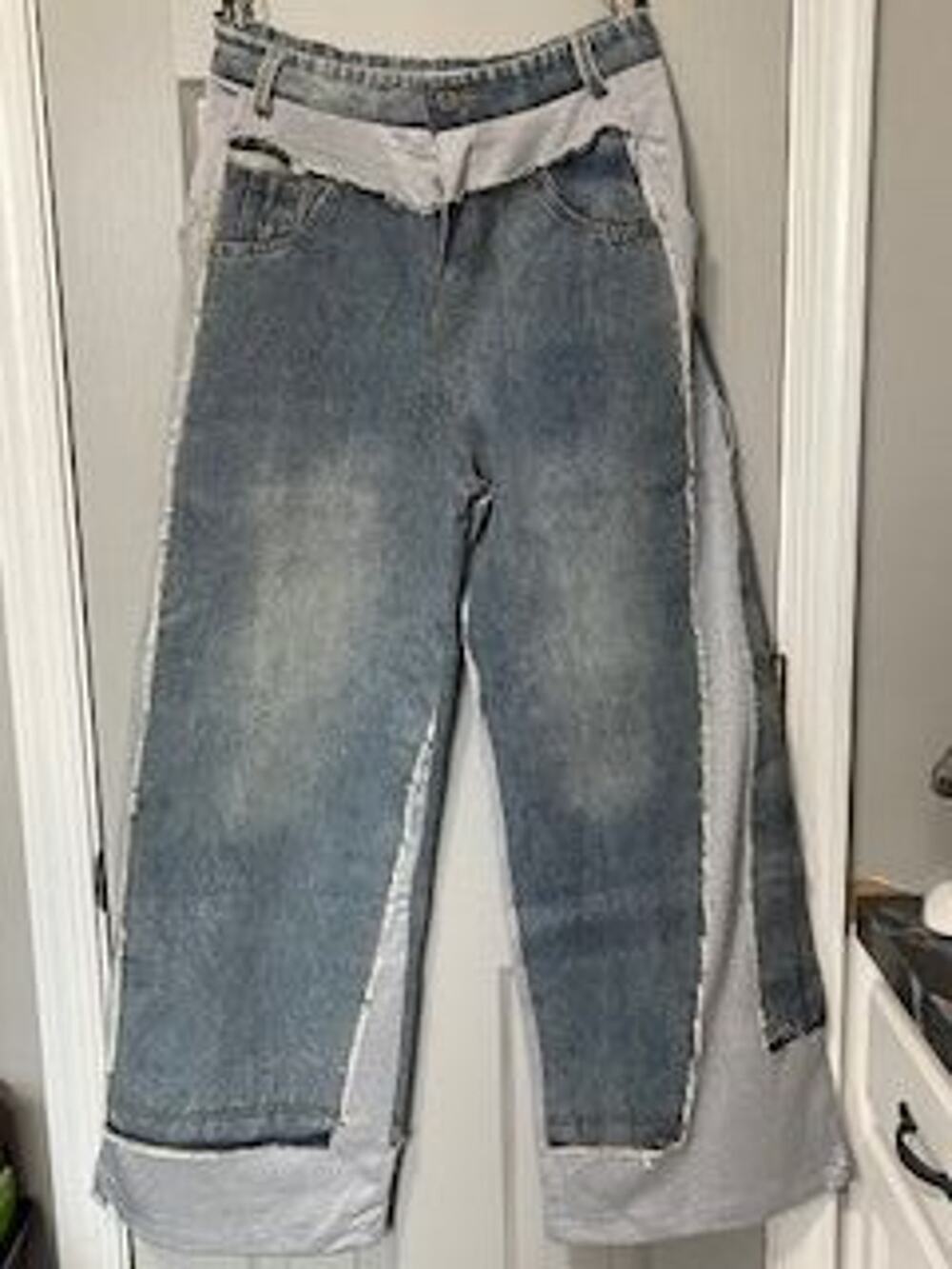 #B937 NWT hot & delicious wide leg patchwork/two-tone jeans size large
